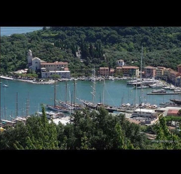 Onde House Casa Vacanze Le Grazie بورتوفينيري المظهر الخارجي الصورة